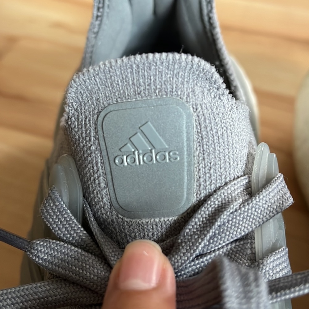Adidas Ultraboost Running Shoes-Grey 7.5 - Picture 4 of 6